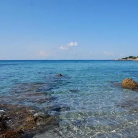 Maisonnette Vue Mer A 2mn A Pied De La Plage