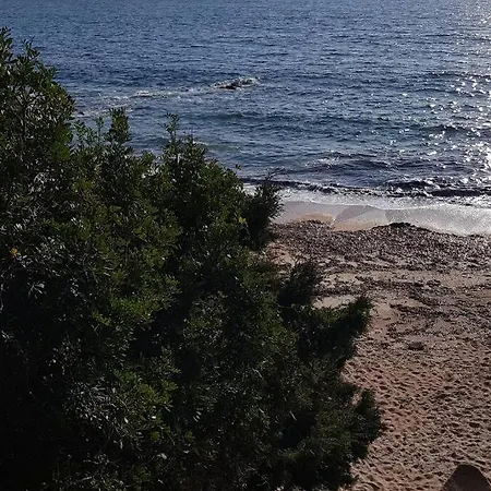 Maisonnette Vue Mer A 2mn A Pied De La Plage Vakantiehuis *